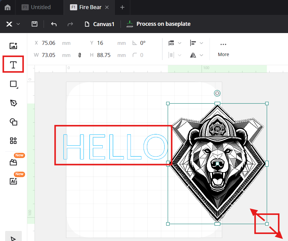 在 xTool Creative Space 中用 T 工具添加文字,旁边是导入好的熊徽章